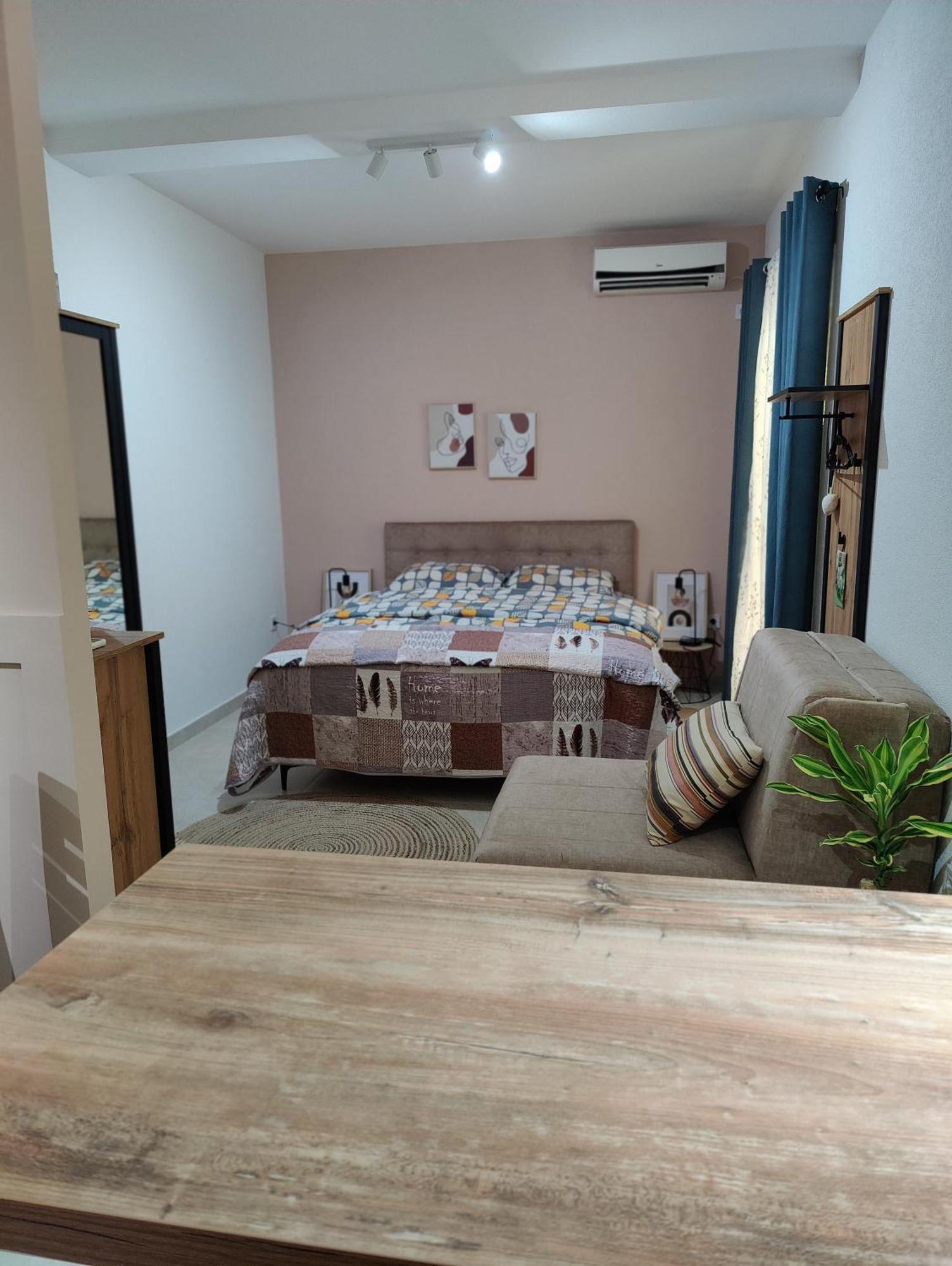 Miro Guesthouse Tivat Eksteriør bilde