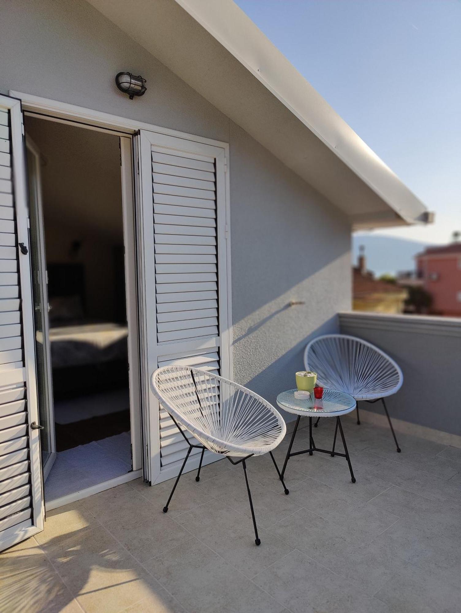 Miro Guesthouse Tivat Eksteriør bilde