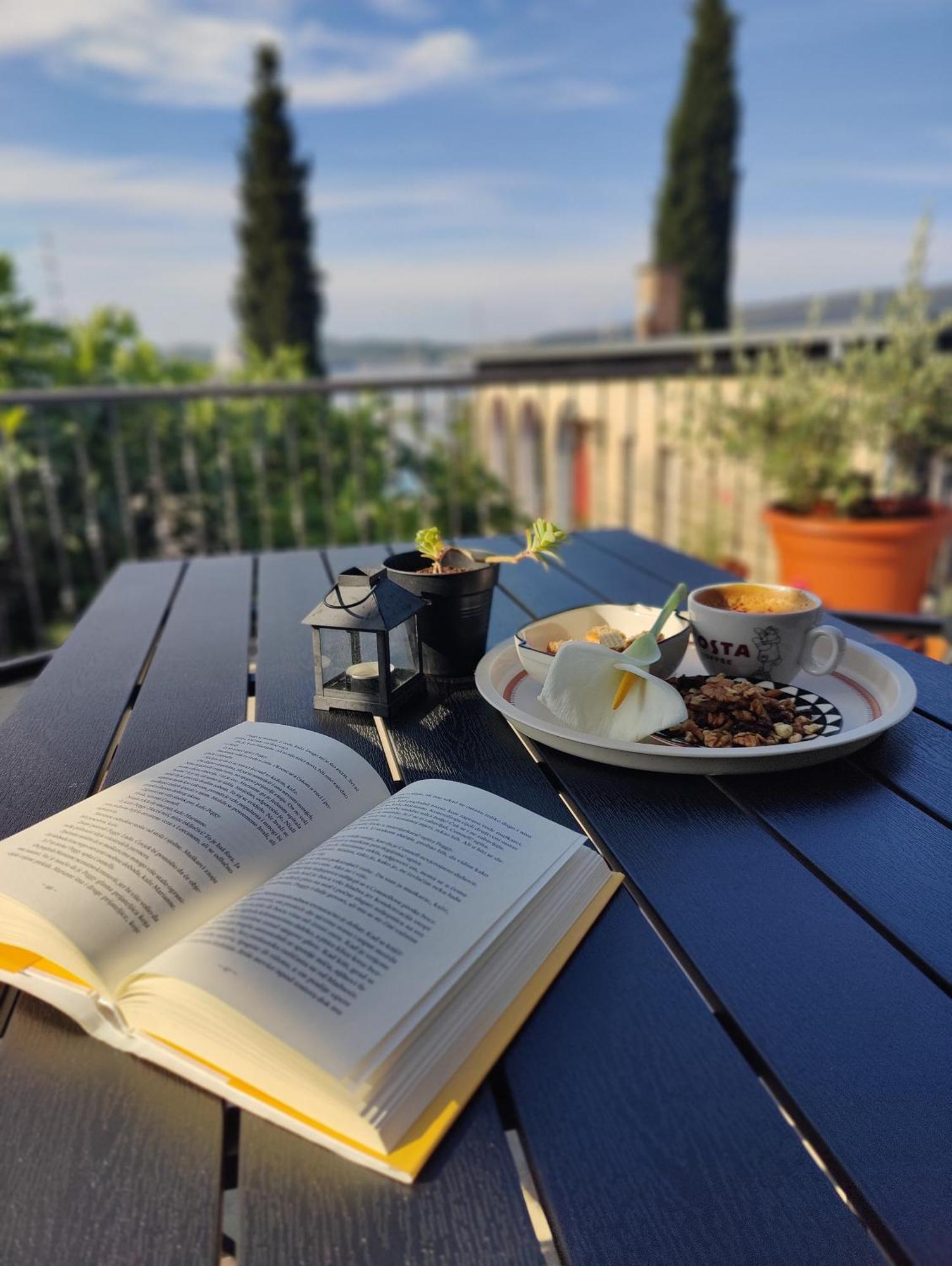 Miro Guesthouse Tivat Eksteriør bilde