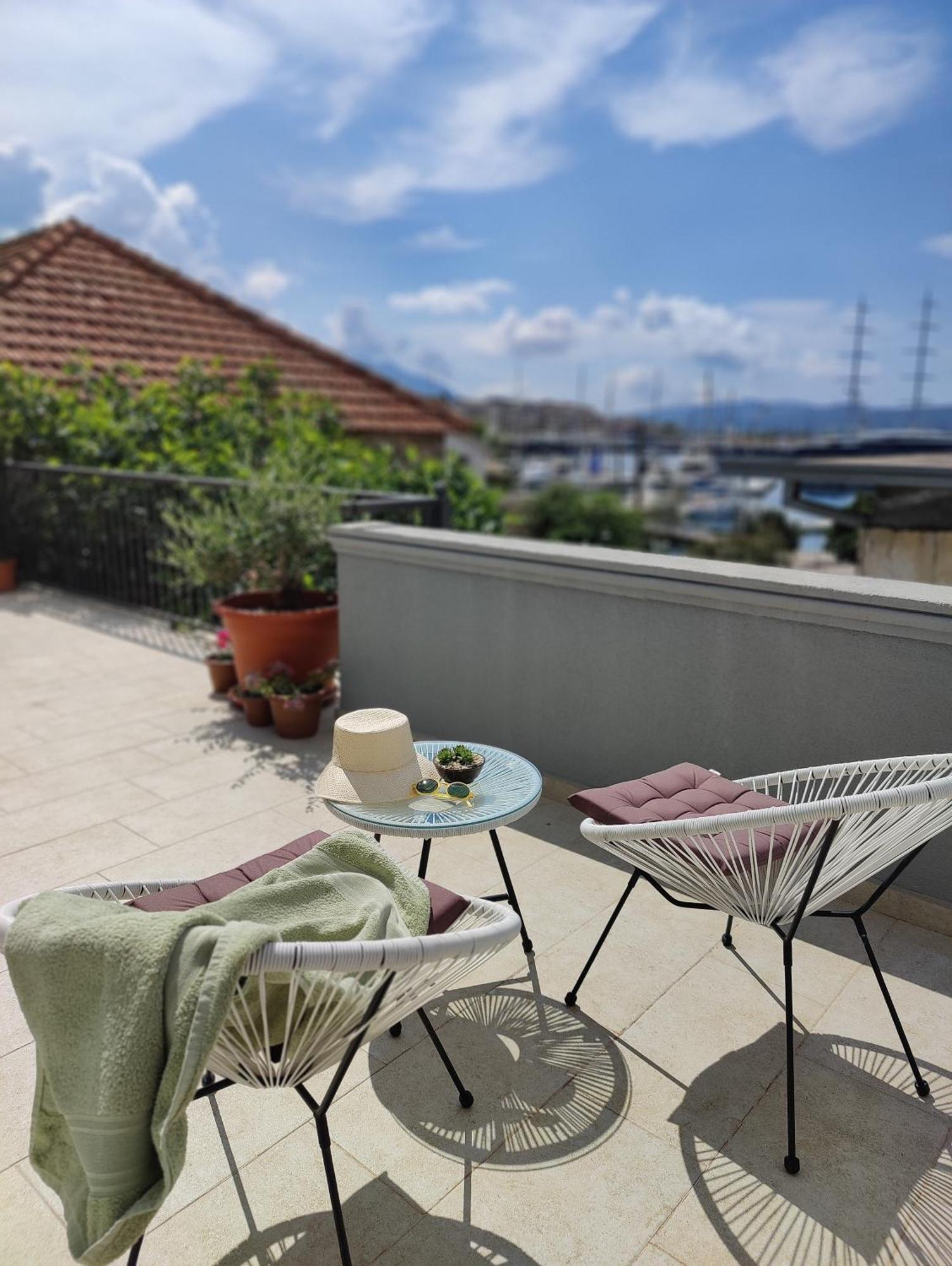 Miro Guesthouse Tivat Eksteriør bilde